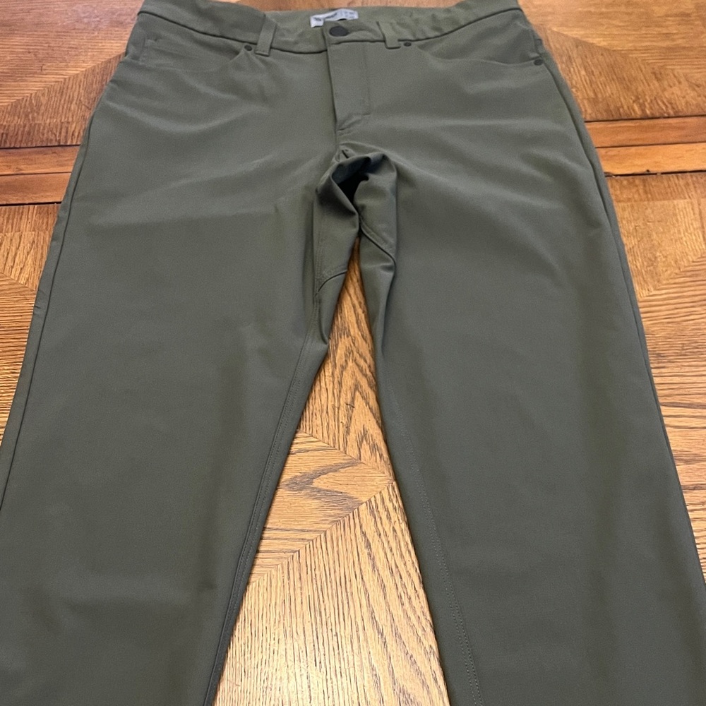 Men's Olive Green Chinos